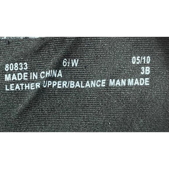 Clarks Women's Ankle Booties 6.5W Black Leather Side Zip Low Heel Comfort Boot - Picture 4 of 8